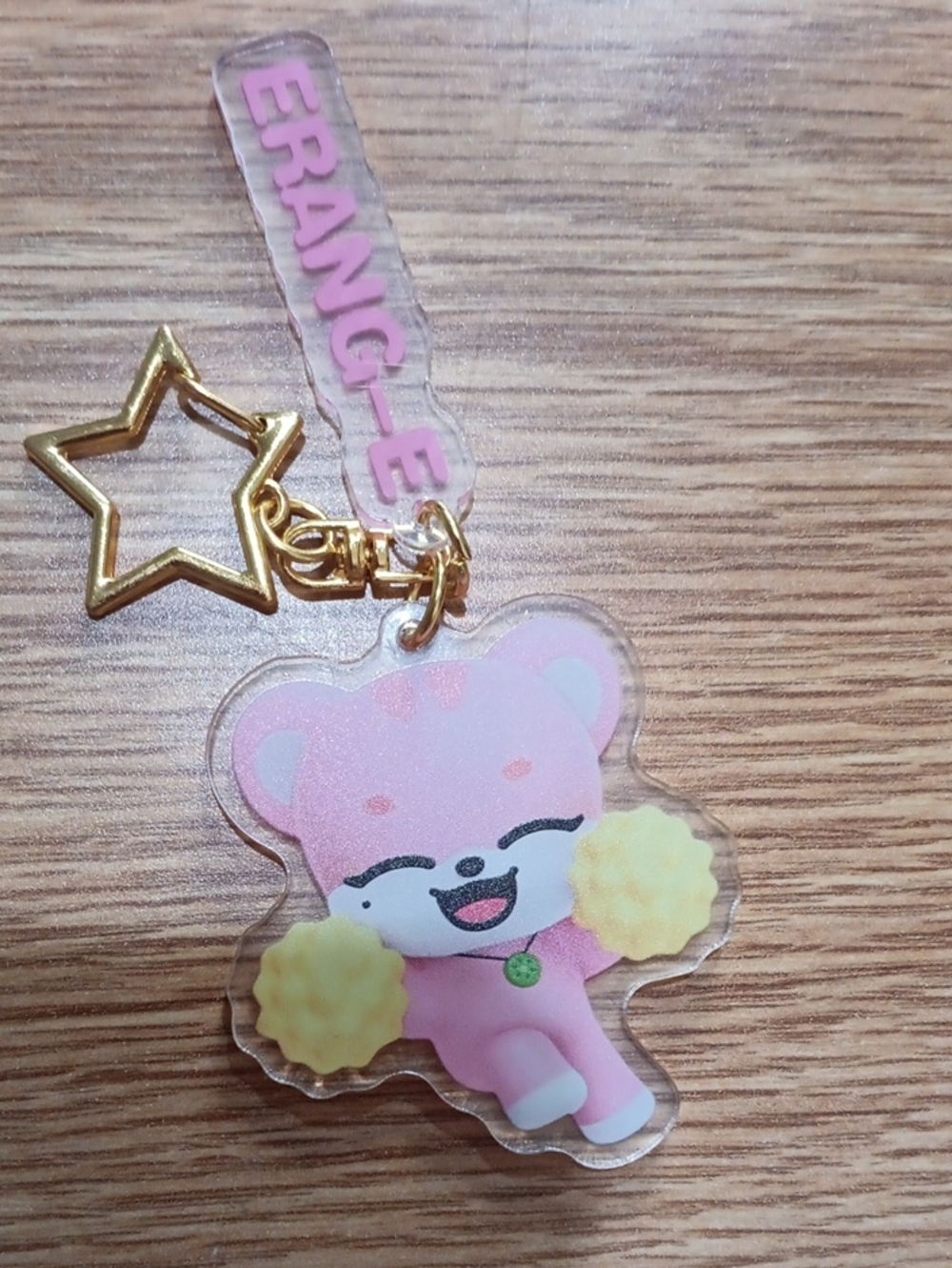 KPop Keychain And Charm Bundle - Picture 5 of 5